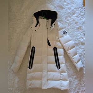 Moose Knuckles Women's White Hooded Parka
